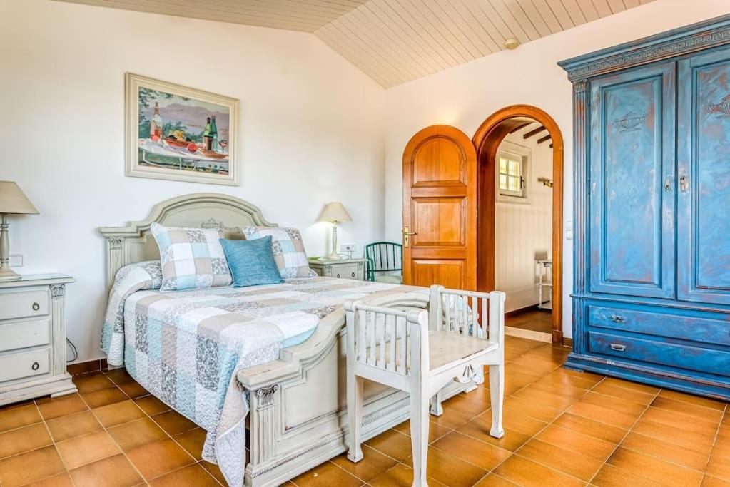 La Calma Espectacular Villa Con Jardin Y Piscina En Menorca С'Алгар Екстериор снимка