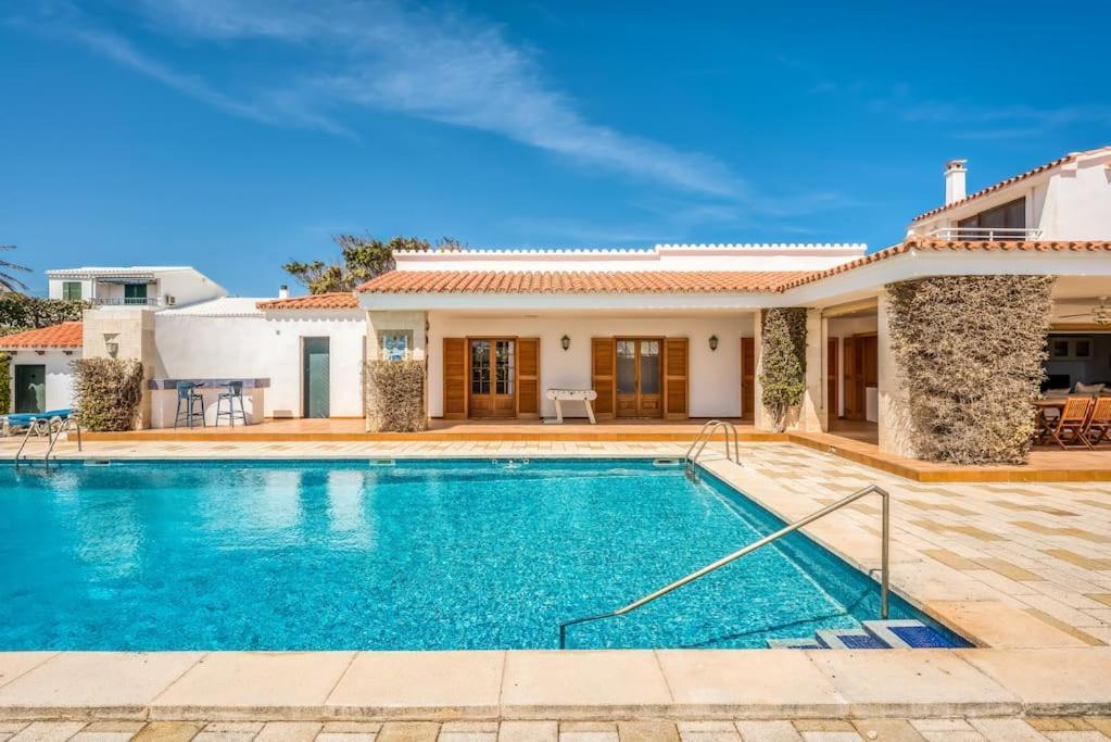 La Calma Espectacular Villa Con Jardin Y Piscina En Menorca С'Алгар Екстериор снимка